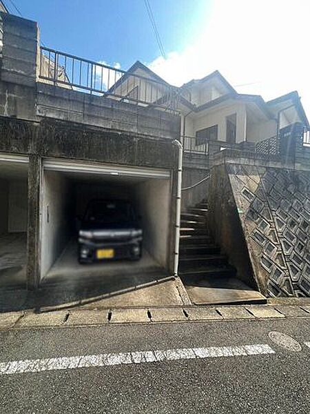 ◆八幡西区楠北の中古戸建◇追焚機能♪和室♪倉庫♪システムキッチン♪香月小・香月中学校♪
