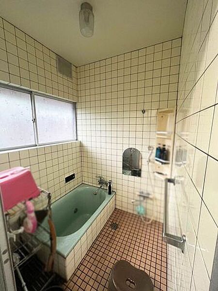 【平屋づくり】八幡西区町上津役東の中古戸建♪駐車スペース4台分♪閑静な住宅街♪大原小・八児中学校♪