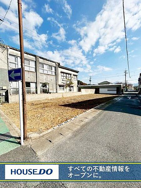 【建築条件なし】更地渡し♪上水道♪電気♪プロパンガス♪小学校まで徒歩10分圏内♪駅まで徒歩約6分♪