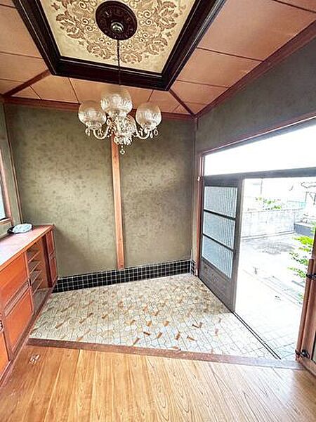八幡西区中の原中古戸建♪シャンプードレッサー♪追炊機能♪都市ガス♪上下水道♪上津役小・上津役中学校♪