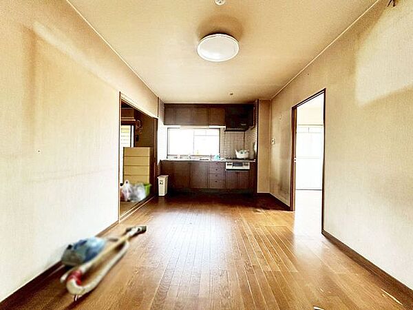 【角部屋】パレス沖田♪中尾小・沖田中学校♪シャンプードレッサー♪3面バルコニー♪都市ガス♪