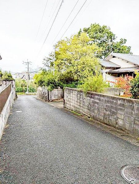 【庭10坪以上】駐車場2台以上♪温水洗浄便座♪全居室収納♪バス停まで 徒歩5分圏内♪