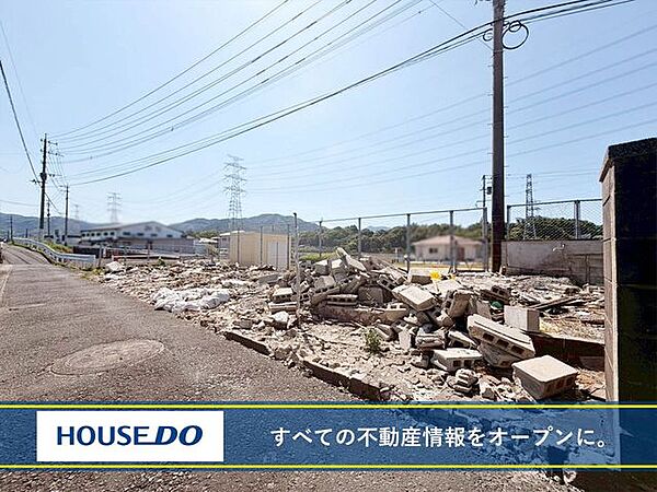 【建築条件なし】電気♪上水道♪下水道♪バス停まで徒歩約4分♪