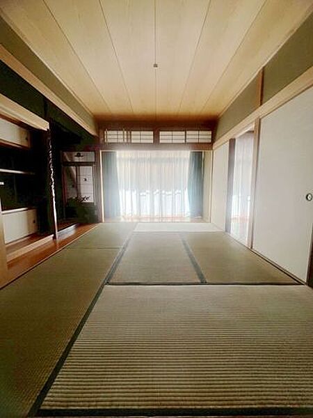【駐車場2台分】八幡西区東折尾町5DK中古戸建♪即引き渡し可♪則松小学校・則松中学校♪
