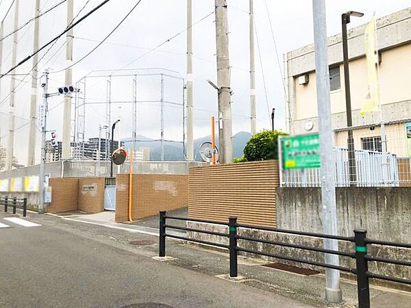 熊西中学校 751m