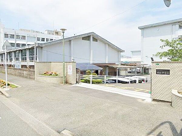 則松中学校 722m