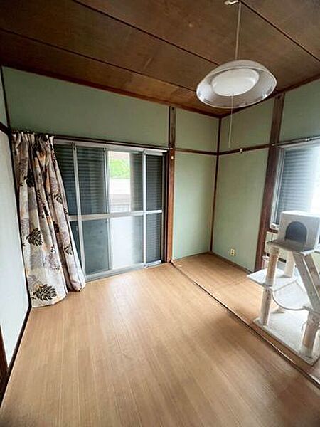 八幡西区東川頭町中古戸建♪都市ガス♪追炊機能♪閑静な住宅街♪花尾小・中学校♪側溝♪角地♪