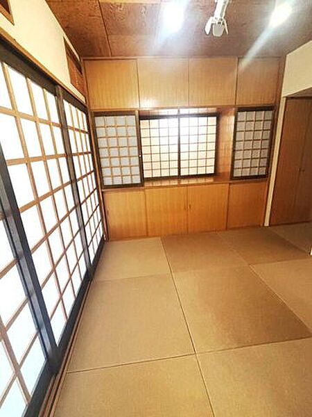 【無垢材フローリング使用】閑静な住宅街♪医生ケ丘小・浅川中学校♪システムキッチン♪エレベーター♪