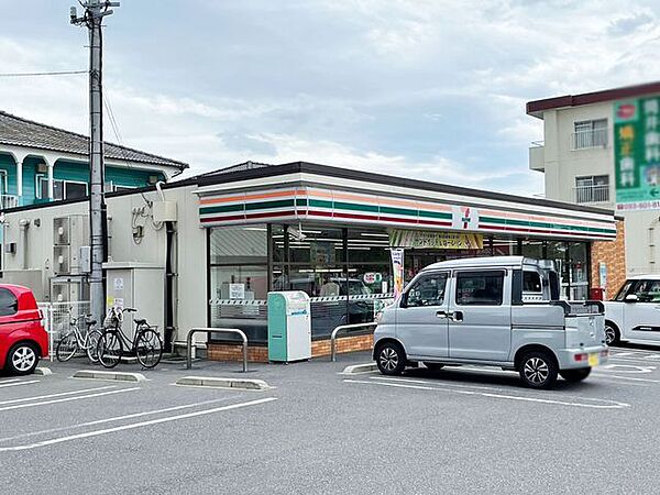 セブンイレブン八幡大浦三丁目店 472m