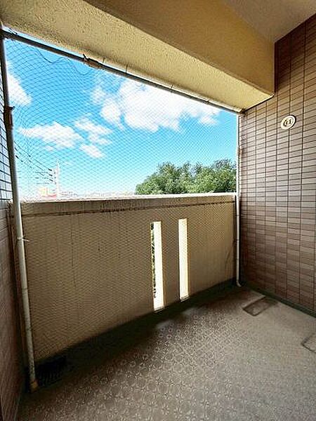 【敷地内駐車場有】モニター付きインターホン♪カウンターキッチン♪食器洗浄乾燥機♪LDK15帖以上