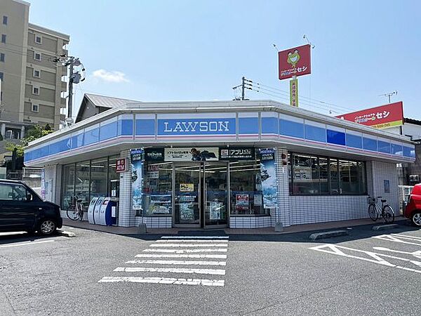 ローソン八幡医生ヶ丘店 381m