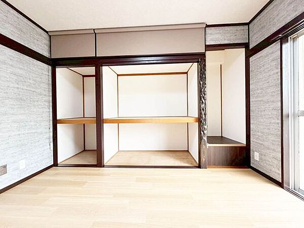 【角部屋】モニター付きインターホン♪シャンプードレッサー♪ペット相談可♪スーパーまで徒歩10分圏内♪