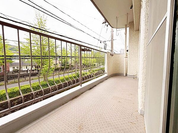【角部屋】モニター付きインターホン♪シャンプードレッサー♪ペット相談可♪スーパーまで徒歩10分圏内♪