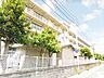 周辺：本城小学校 999m