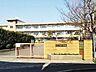周辺：穴生中学校 485m