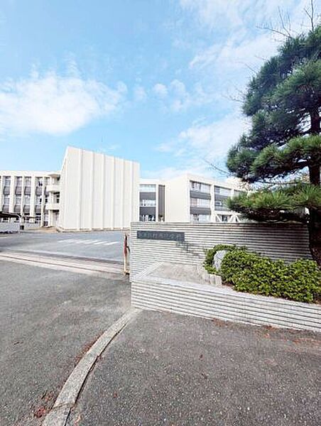 岡垣東中学校 1800m