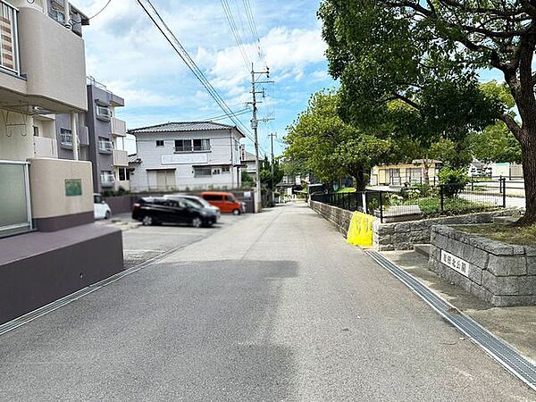 【ペット相談可】ミリオンコーポラス折尾♪都市ガス♪折尾東小・折尾中♪最上階♪スーパー徒歩5分圏内♪