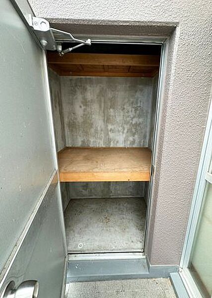 【ペット相談可】ミリオンコーポラス折尾♪都市ガス♪折尾東小・折尾中♪最上階♪スーパー徒歩5分圏内♪