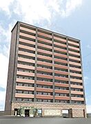 緑地公園駅より徒歩2分 9階 築3年の賃貸物件