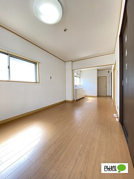 嶋ビル 205｜和歌山県和歌山市本町３丁目(賃貸マンション2LDK・2階・55.00㎡)の写真 その3