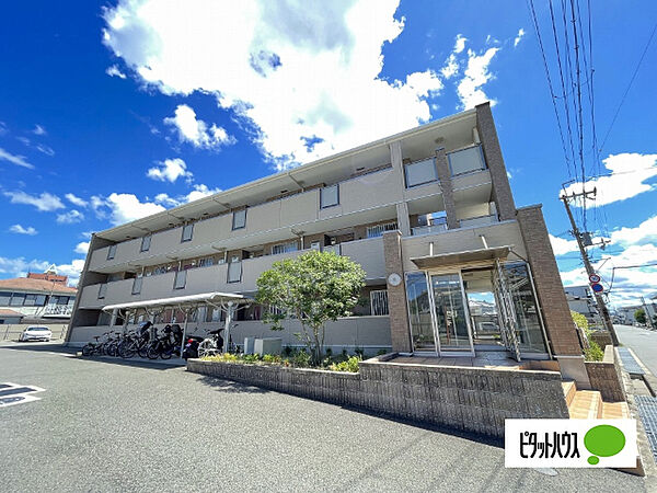 グラン　ラトゥール 303｜和歌山県和歌山市北島(賃貸マンション1LDK・3階・41.45㎡)の写真 その1