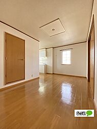 サンビーチ毛見I 203 2階3LDKのリビング/ダイニング