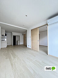 ＲＩＶＥＲＨＩＬＬＹＵＡＳＡI 102 1階1LDKのリビング/ダイニング