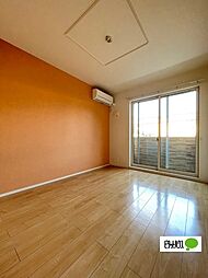 ブランシュ・フルール 102 1階2DKのリビング/ダイニング