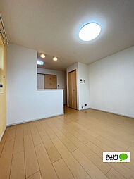 コートジュネスＢ 205 2階1LDKのリビング/ダイニング