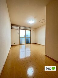 ソレアードｉ 202 2階1Kのリビング/ダイニング