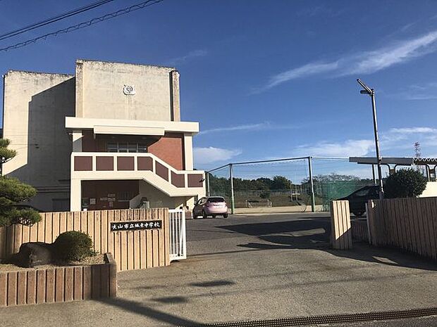 犬山市立城東中学校 1900m