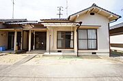 西衣山駅より徒歩15分 1階 築35年8ヶ月の賃貸物件