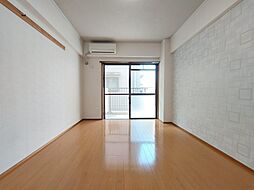 ボナール一番館 205 号室 2階1Kのリビング/ダイニング