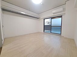 ラッセルスクエア松山市駅 A・B棟 B315 号室 3階1DKのリビング/ダイニング