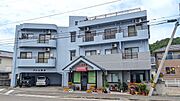 松山駅より徒歩17分 3階 築32年3ヶ月の賃貸物件