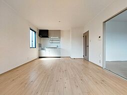 ヴェル・フレール C202 号室 2階2LDKのリビング/ダイニング