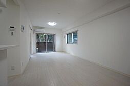 メゾンドール平和通 205 号室 2階1LDKのリビング/ダイニング