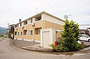 伊予市駅より徒歩12分 2階 築17年7ヶ月の賃貸物件