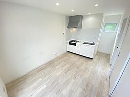 Casa Pacifica Yogo 203 号室 2階1DKのリビング/ダイニング