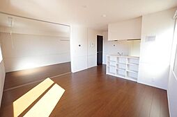 ドルチェヴィータ 302 号室 3階2LDKのリビング/ダイニング