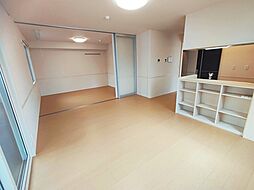 ドルチェヴィータ 101 号室 1階2LDKのリビング/ダイニング