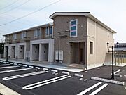 地蔵町駅より徒歩12分 1階 築8年8ヶ月の賃貸物件