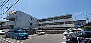 衣山駅より徒歩5分 1階 築42年の賃貸物件