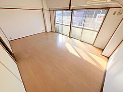 マンションいずみ 206 2階1LDKのリビング/ダイニング