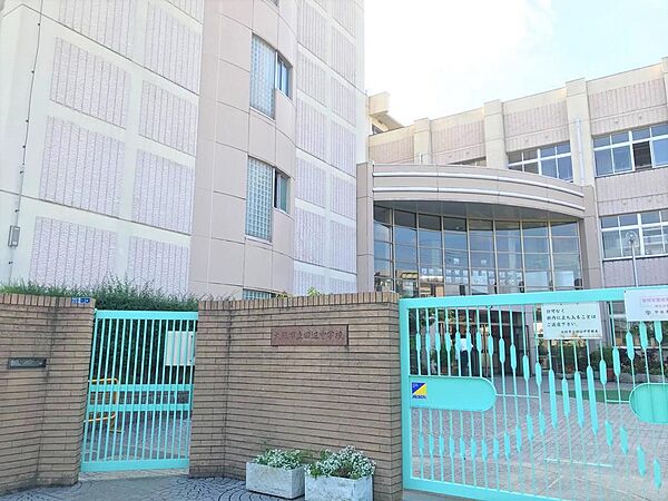 田辺中学校