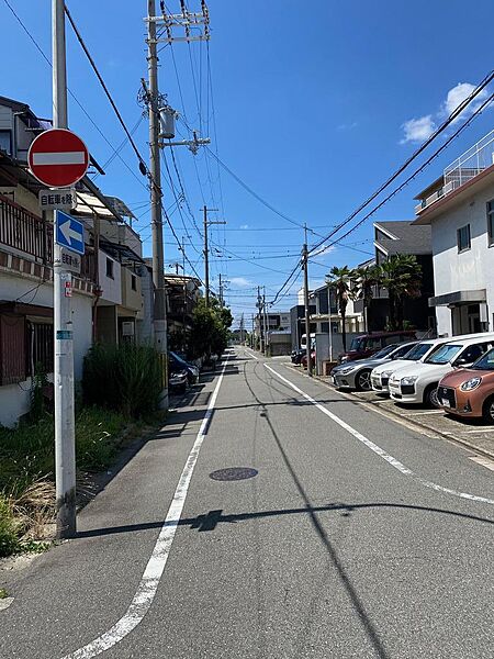 前面道路幅約6ｍ
