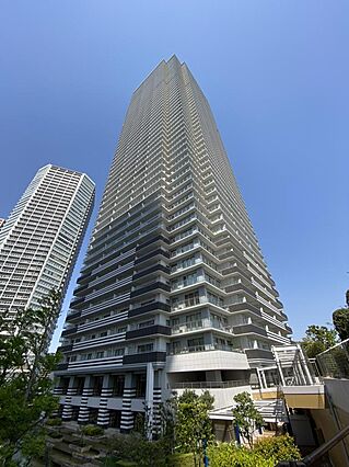 駅徒歩6分で通...