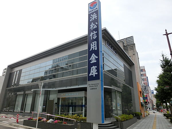 画像6:浜松いわた信用金庫伝馬町支店（462m）