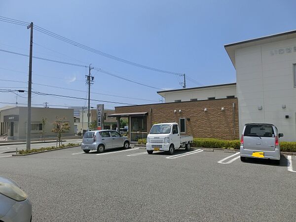 画像18:いわせ医院（215m）