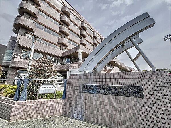 画像17:私立磐田東高校（1693m）